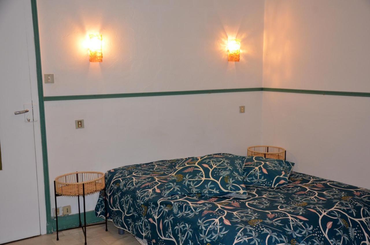 Chambon-sur-Voueize Au Bord De L'Eau Appartement 50 M2 מראה חיצוני תמונה